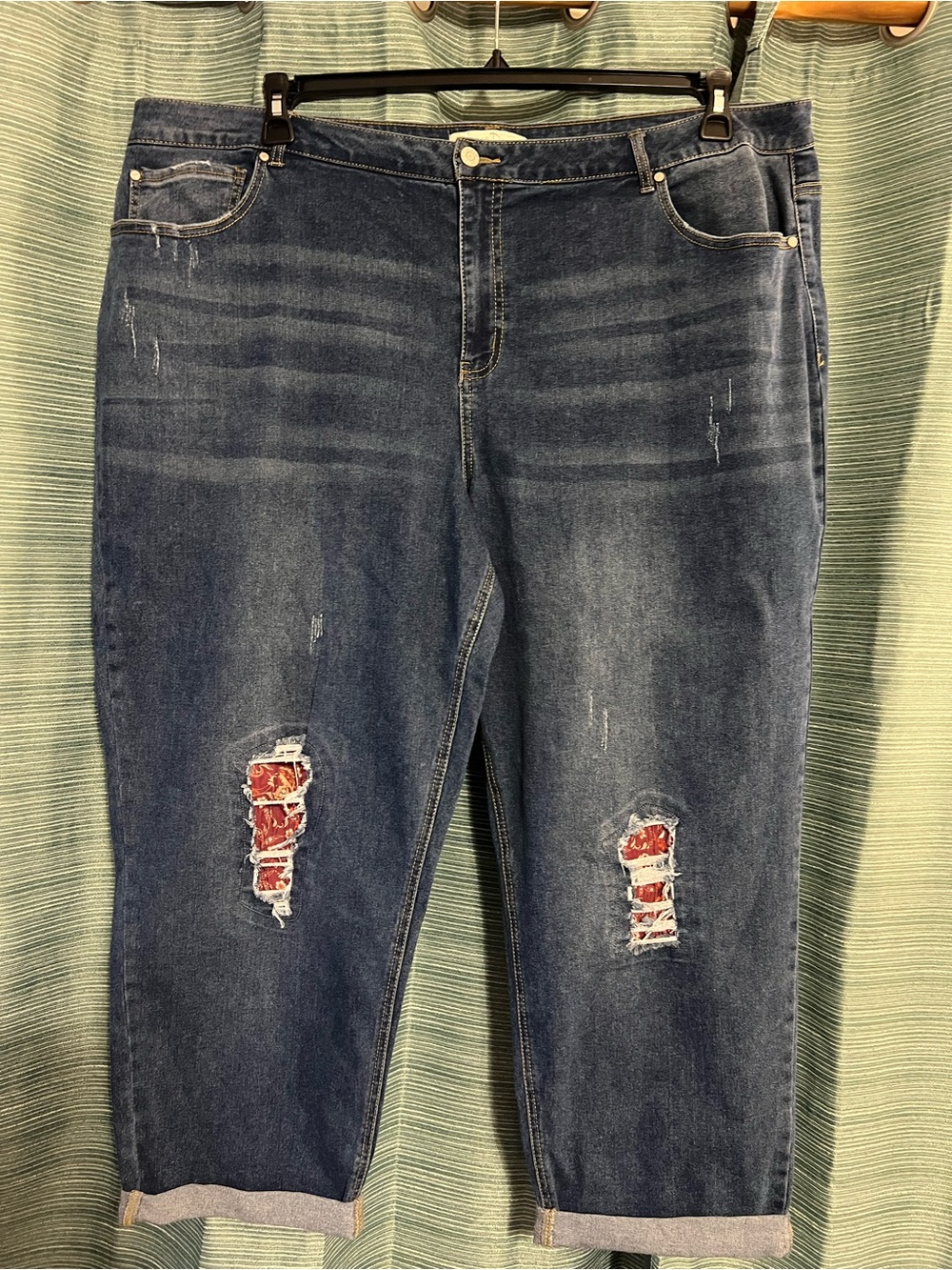 Cato Denim High Rise Distressed Capri Jeans 24W Plus Size Stretch Dark Wash